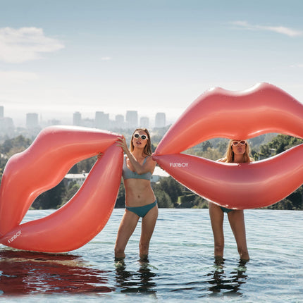 Lip Pool Float