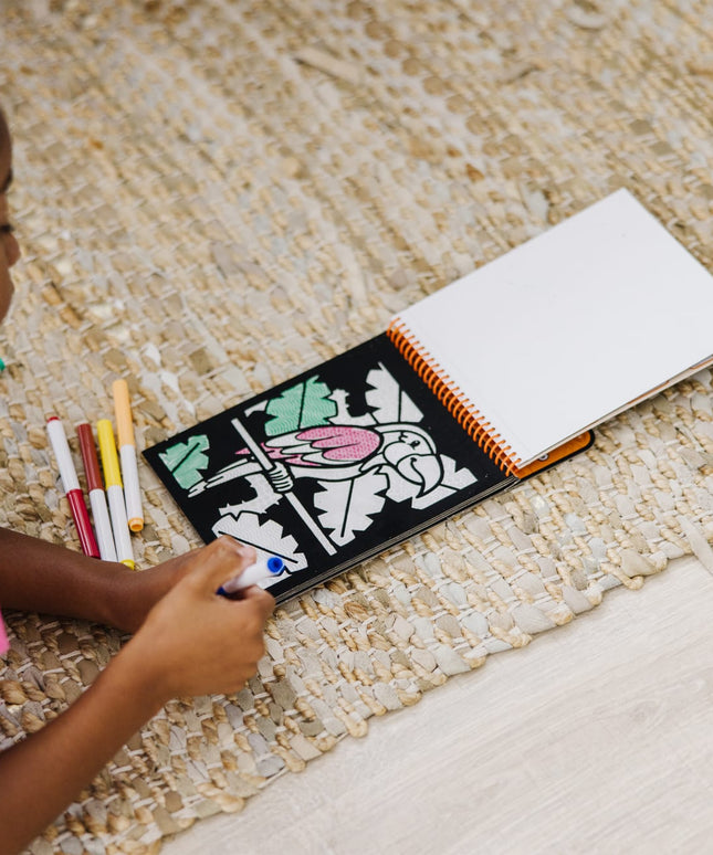 Magic Velvet Animal Scenes - On the Go Travel Activity