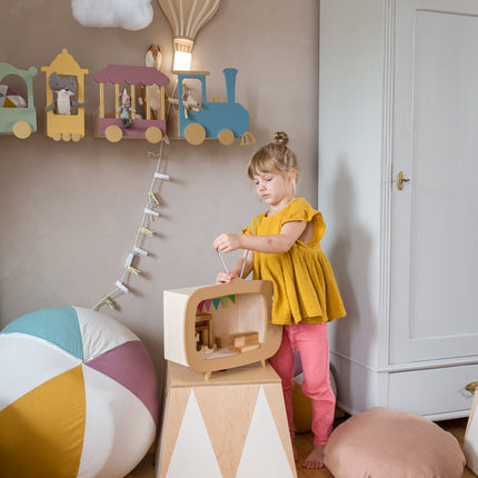 Up Warsaw Kids TV Wooden Shelf - Caramel