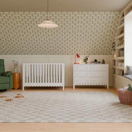 Sammy Scallop 4-in-1  Convertible Crib