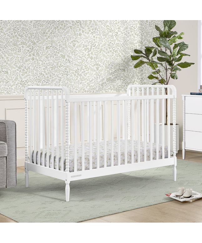 Lily 4-in-1 Convertible Crib