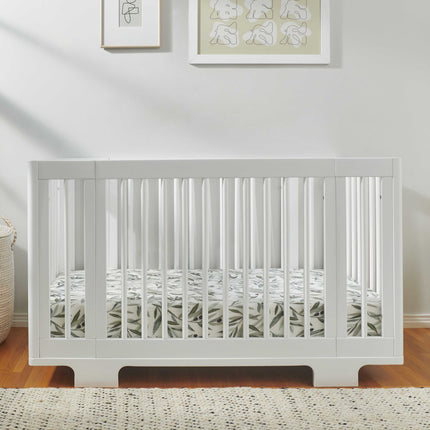 Yuzu 8-in-1 Convertible Crib with All-Stages® Conversion Kits