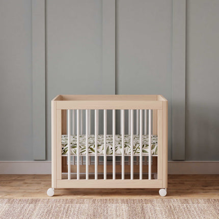Yuzu 8-in-1 Convertible Crib with All-Stages® Conversion Kits - Retail Exclusive