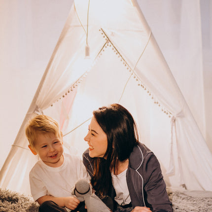 Large Foldable Kids Canvas Teepee Play Tent With Lights  ( White )