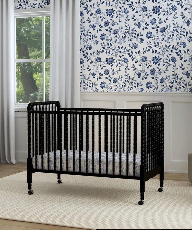 Jenny Lind 3-in-1 Convertible Crib
