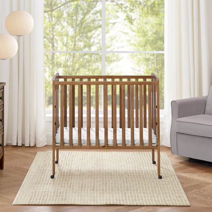 Lee Portable Folding Mini Crib with 1.5-Inch Mattress