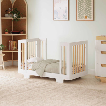 Yuzu 8-in-1 Convertible Crib with All-Stages® Conversion Kits