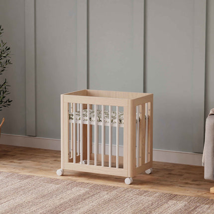 Yuzu 8-in-1 Convertible Crib with All-Stages® Conversion Kits - Retail Exclusive
